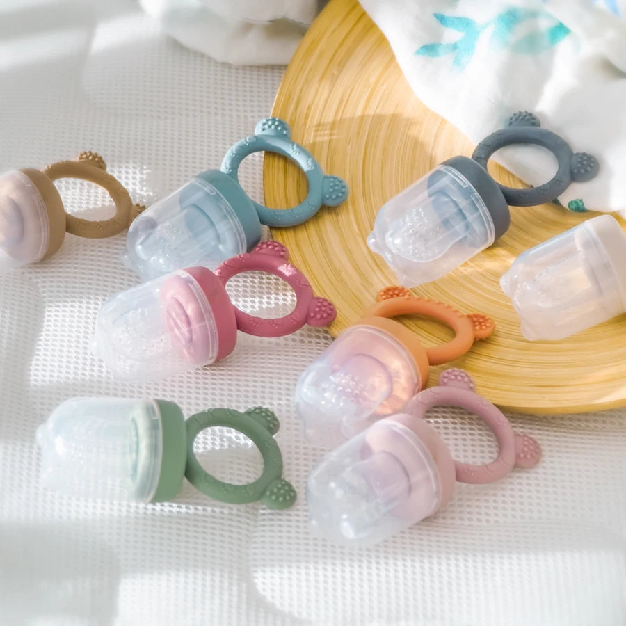 Pacifier Fruit Feeder with Cover for baby